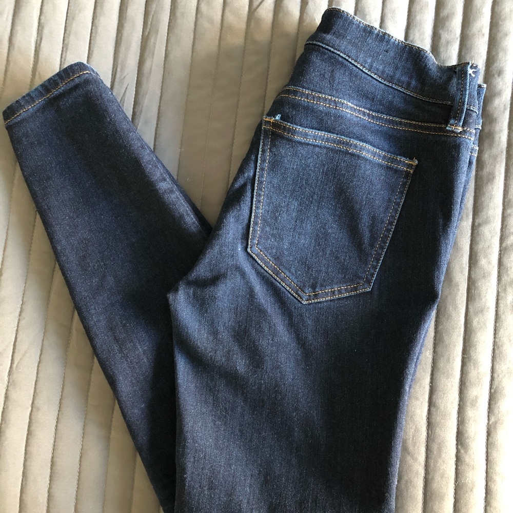 Ann Taylor The Skinny Modern Fit Jeans